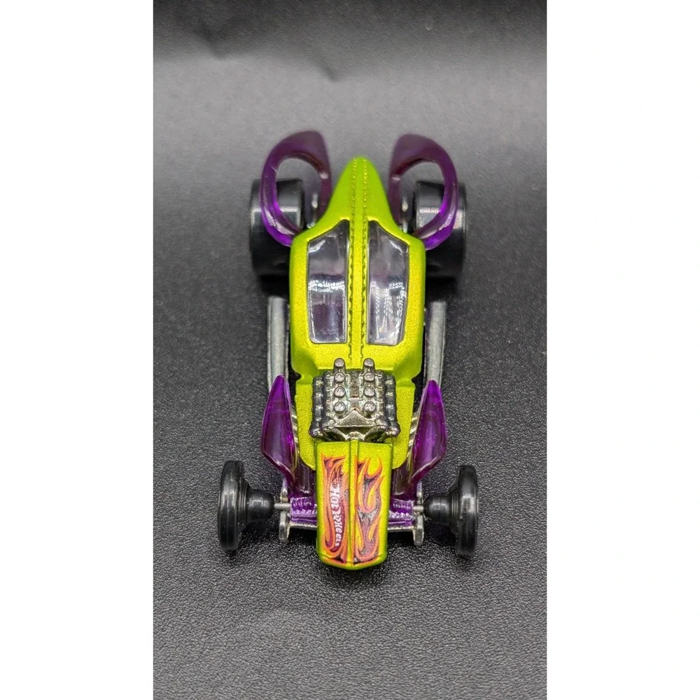 1990s & 2000s Hot Wheels Die-cast Car Lot Of 6 (Screaming, Turbo, Skullrider)